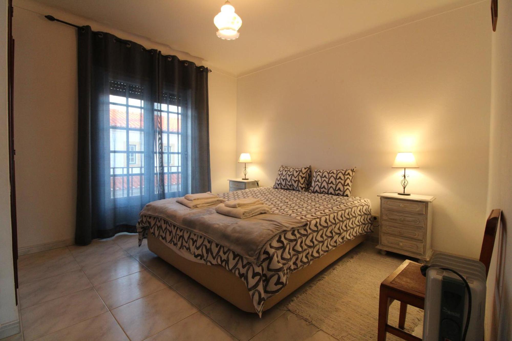 Casa Cor-De-Rosa Apartment วิลานอวา ดิ มิลฟงติส ภายนอก รูปภาพ
